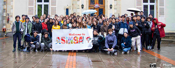 Welcome to ASINSA photo de groupe d'élèves